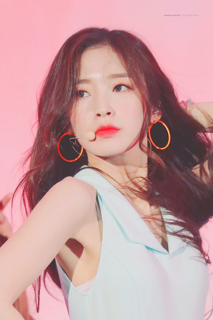 최예원 a.k.a 오마이걸 아린.jpgif | 인스티즈