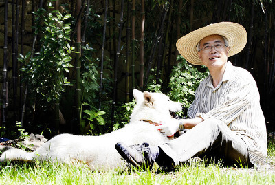 자연과 모든 동식물을 사랑하시는 문재인 대통령 일화 | 인스티즈