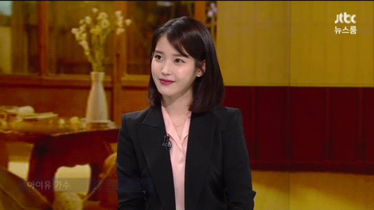 [데이터주의] 뉴스룸 아이유.gif | 인스티즈