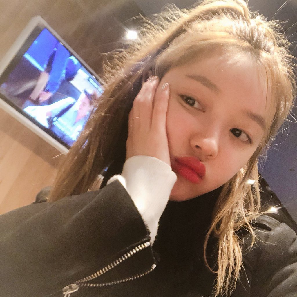 오마이걸 유아 안무연습 | 인스티즈