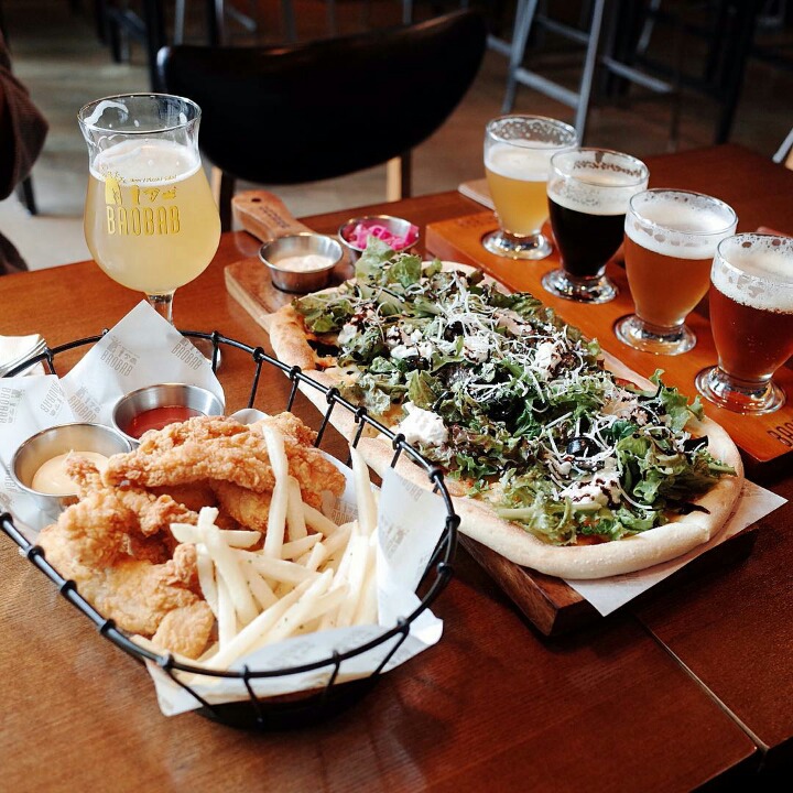 최고의 조합! 피자+맥주=피맥 gifjpg | 인스티즈
