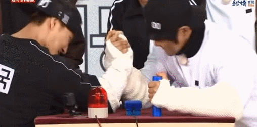 김종국 넘겨버리는 창모형.....JPGIF | 인스티즈
