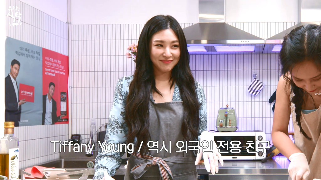 99C443385F593B1408F7FB