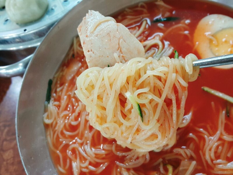 바야흐로 대 밀면의 계절 2 | 인스티즈