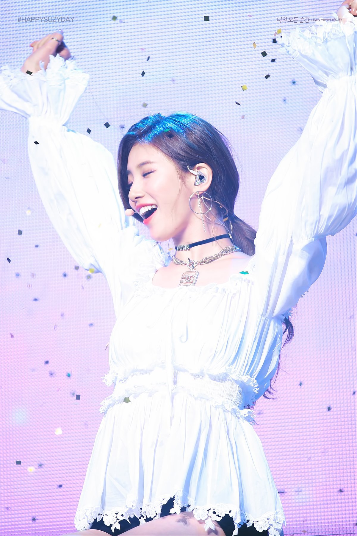 오늘이 생일인 수지.jpgif | 인스티즈