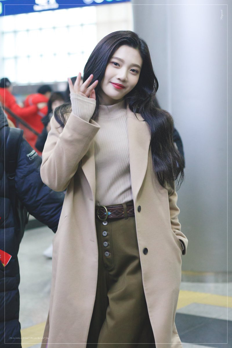 [레드벨벳] 크리스마스를 같이 보내고 싶은 조이.jpgif | 인스티즈