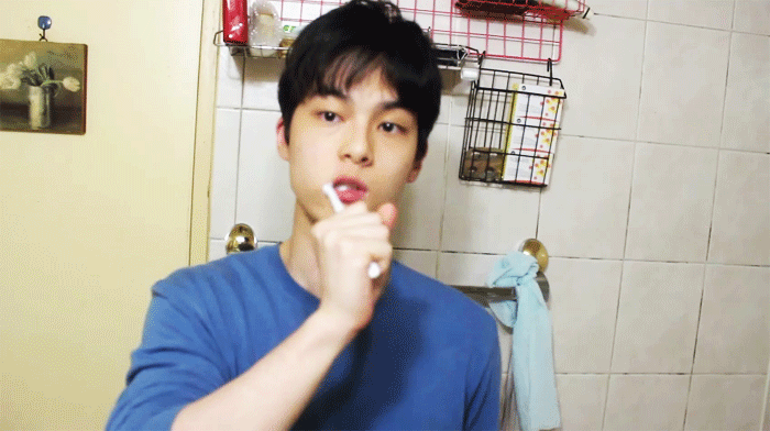 단순 공부영상인데 얼굴 때문에 구독자 20만명넘은 유튜버 | 인스티즈