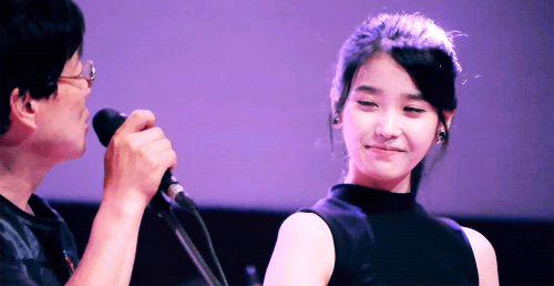 빵터진 아이유.gif | 인스티즈