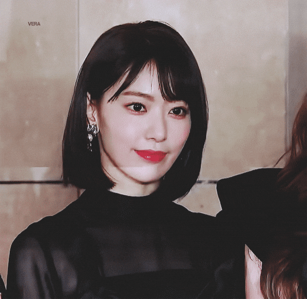 긴머리 짧은머리 다 잘어울리는 아이즈원 사쿠라 | 인스티즈