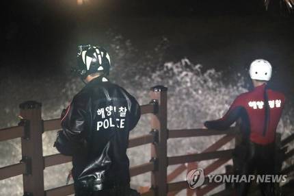 태풍 솔릭이 닥친 제주도의 모습.jpg | 인스티즈
