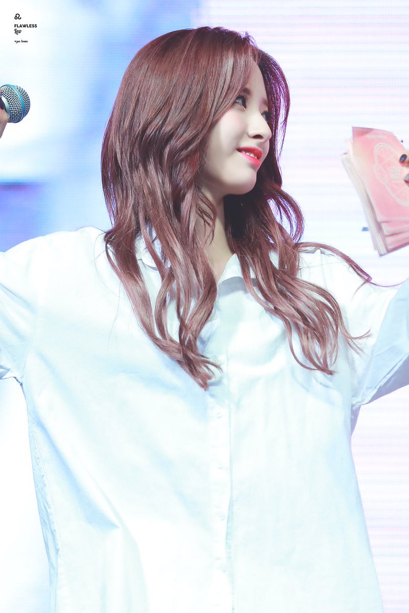 또다른 아이돌 얼굴천재 우주소녀 보나.jpg | 인스티즈