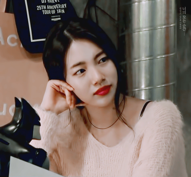 머리 대충묶는 수지ㄷㄷㄷ.jpgif | 인스티즈