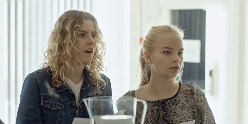 맞으면 바로 죽는 바이러스 비가 내려요!!! 어떡하죠!?. jpg | 인스티즈