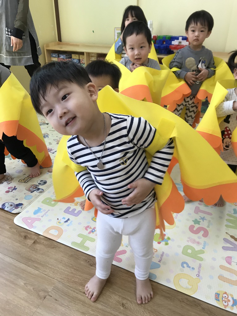 병아리처럼 - 알콩달콩 홀츠하임어린이집 - 홀츠하임 어린이집 병아리처럼